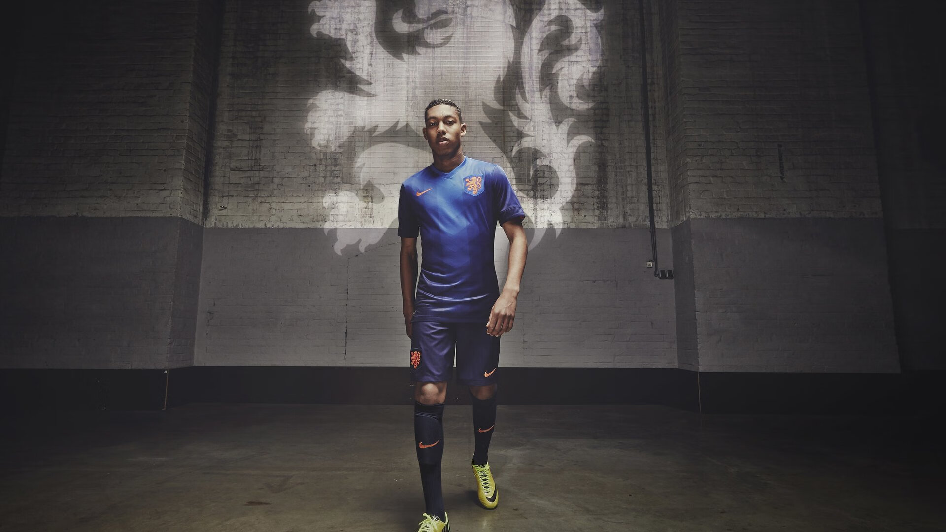 技术数据揭示冠军转身平均仅0.65秒，冠军转盘