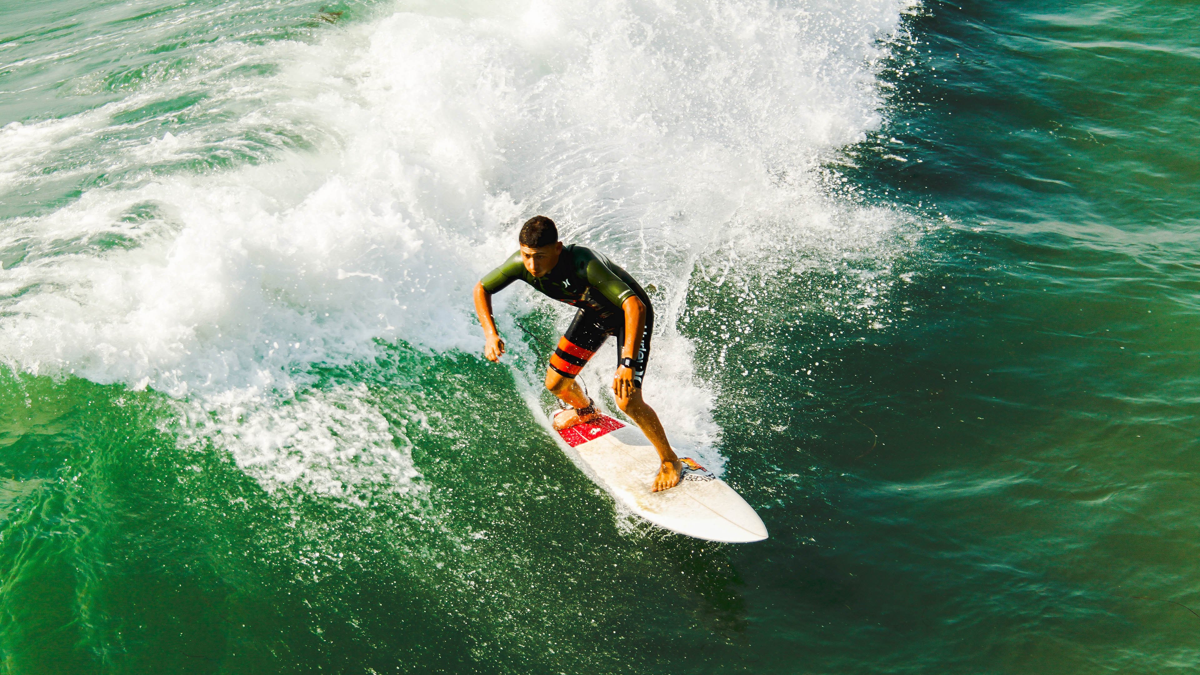 朗斯积极轮换保障整体体能储备