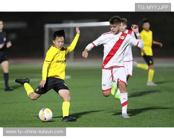 足球青训VR学习平台实现实景互动教学，青少年足球培训app